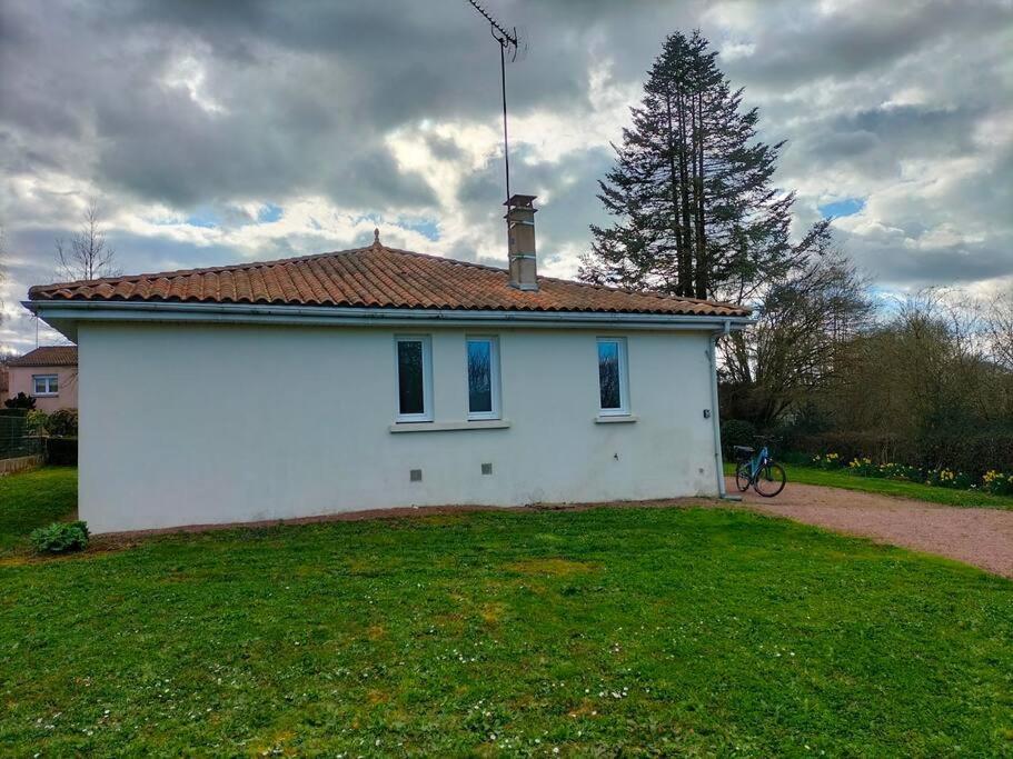Petite Maison, Le Charme De L'Ancien Saint-Mesmin  Екстериор снимка